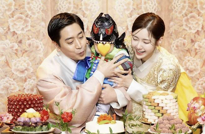 [공식] 에릭♥나혜미, 둘째子 품에 안았다…"산모와 아이 모두 건강"