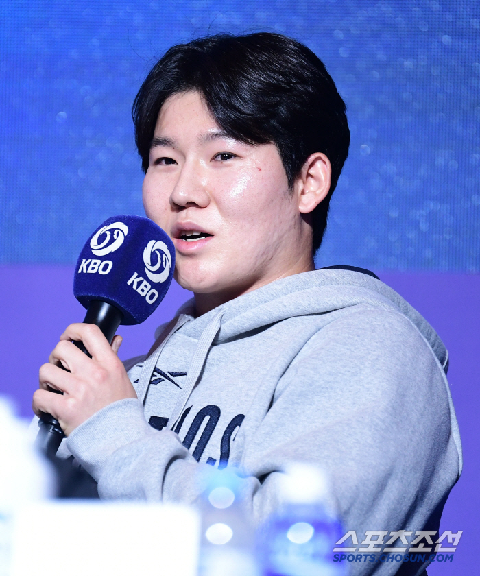 2행시인데 "삼""성"이라니... "엔간하면..."즈응말 잘한다" 주장들…