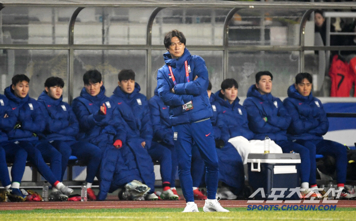 '아쉬운 무승부' 홍명보 감독 "오만전, 최종예선 들어 가장 좋지 않았던 경기"[오만전 기자회견]