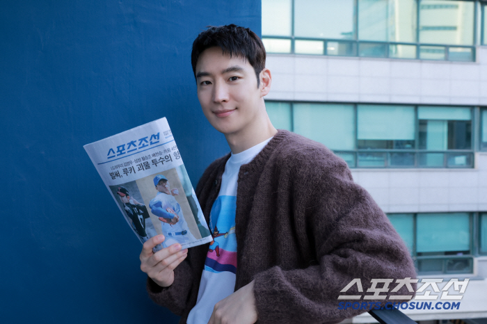 [창간인터뷰] "내 퍼스널 컬러=청룡영화상"..이제훈이 영화와 사랑에 빠졌을 때