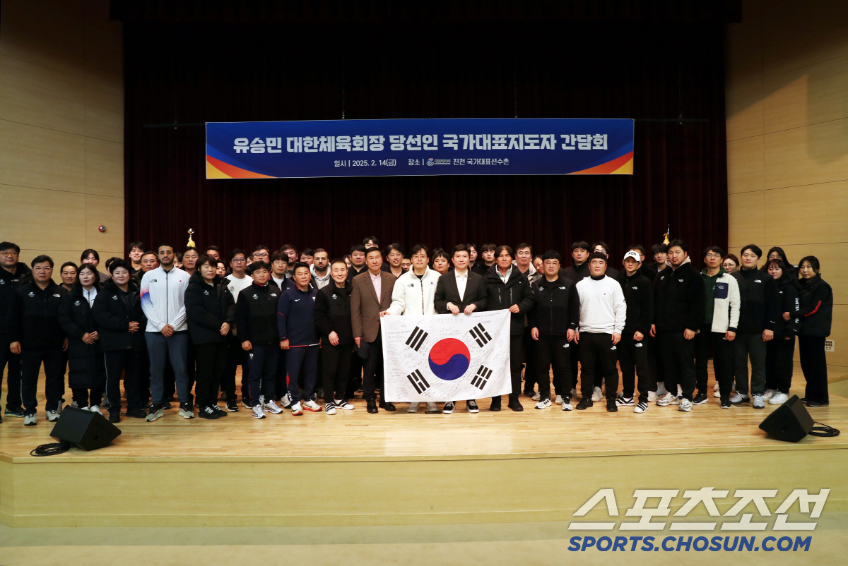 '학교체육에 진심'유승민 대한체육회장"공교육안에서 아이들 맘껏 운동하게 …