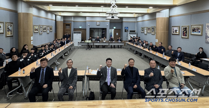 '학교체육에 진심'유승민 대한체육회장"공교육안에서 아이들 맘껏 운동하게 …