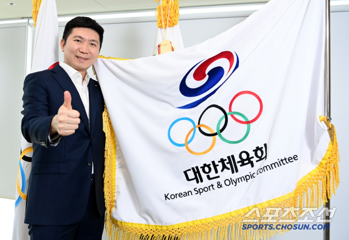 '학교체육에 진심'유승민 대한체육회장"공교육안에서 아이들 맘껏 운동하게 …