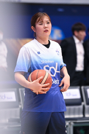 [여자농구결산] ③코트 활력 몰고온 일본 선수들…아시아쿼터 '절반의 성공'(끝)