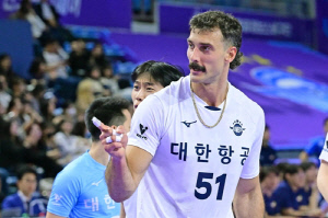 KB손보 베테랑 세터 황택의 