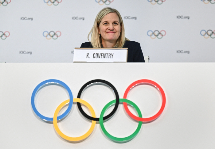 유승민 회장과 通하는 '40대X여성X아프리카'IOC위원장의 새시대,대한체…