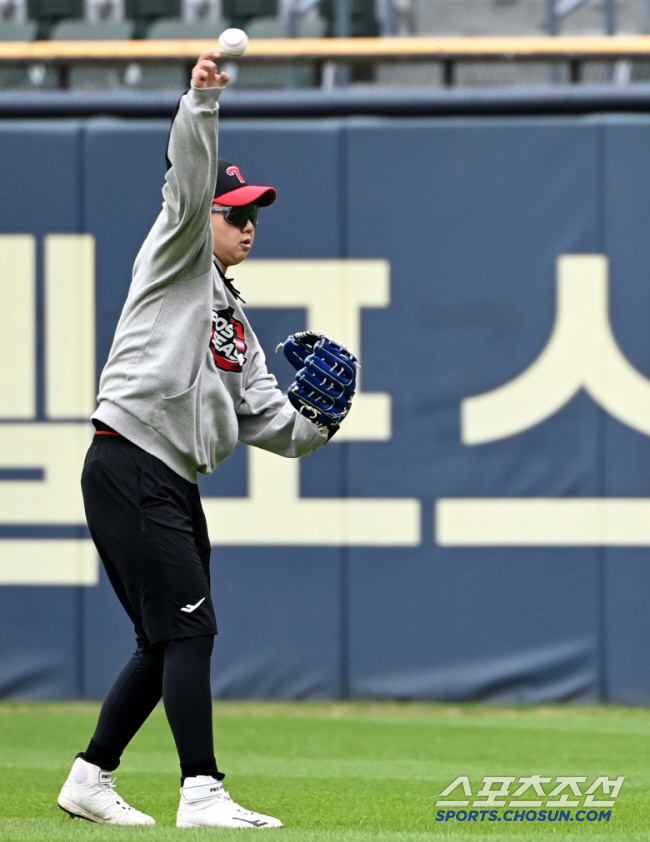 '후반기 온다더니...' 미세골절 이탈했던 26S 마무리. 뼈 붙었다. …