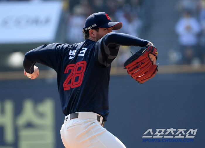 '이럴수가' 롯데 반즈 1회 3점-3회 4점. 3이닝 8안타 7실점. 패…
