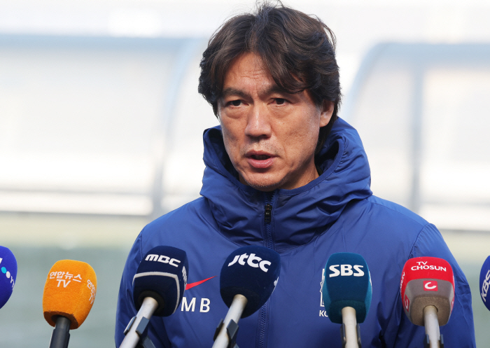 [일문일답]홍명보 감독 "이강인-백승호-정승현 소집해제! 대표팀 떠난다"