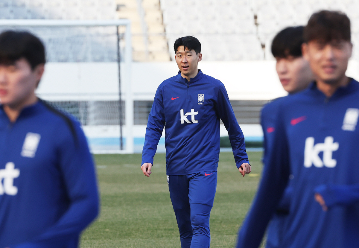 "오히려 기회, 이 또한 지나가야" 김민재→이강인 '아웃', 홍명보호 1…