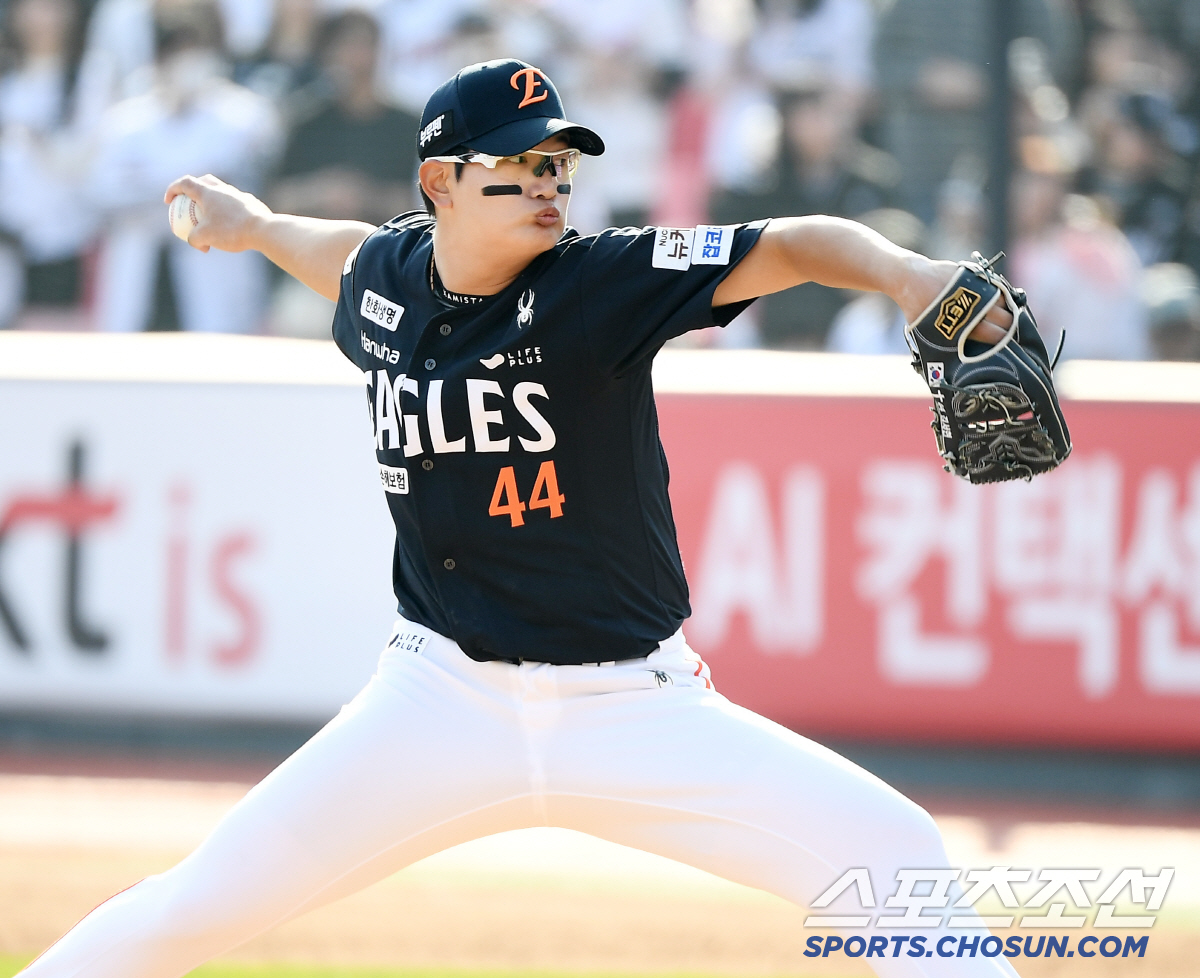 전율의 158km, 158km, 158km...더 이상 공만 빠른 풋내기…