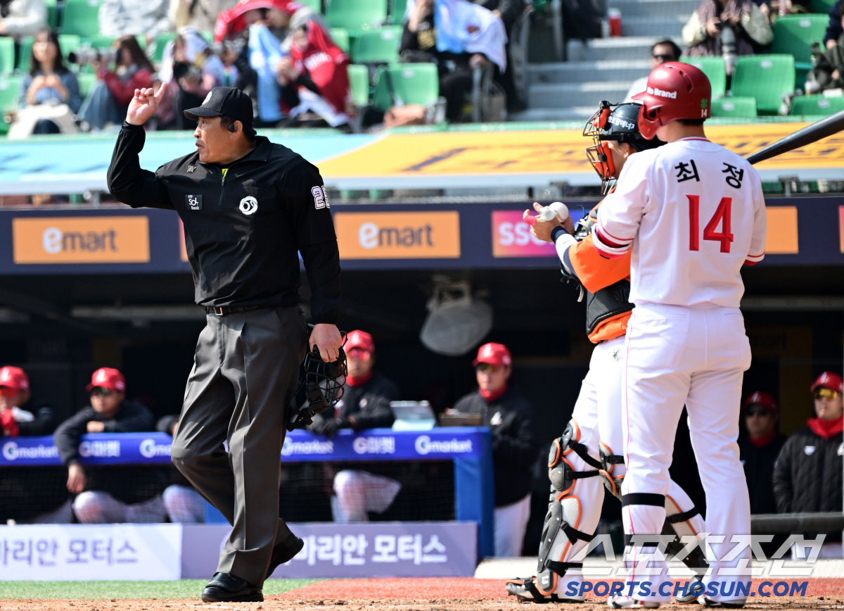 최정 빠지니까 "오히려 좋아!" → SSG 이숭용 감독 '꿈 보다 해몽'