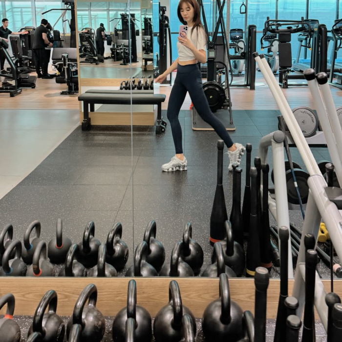 [SCin스타] '169cm·45kg' 윤은혜, 동거中 매니저와 운동 삼…