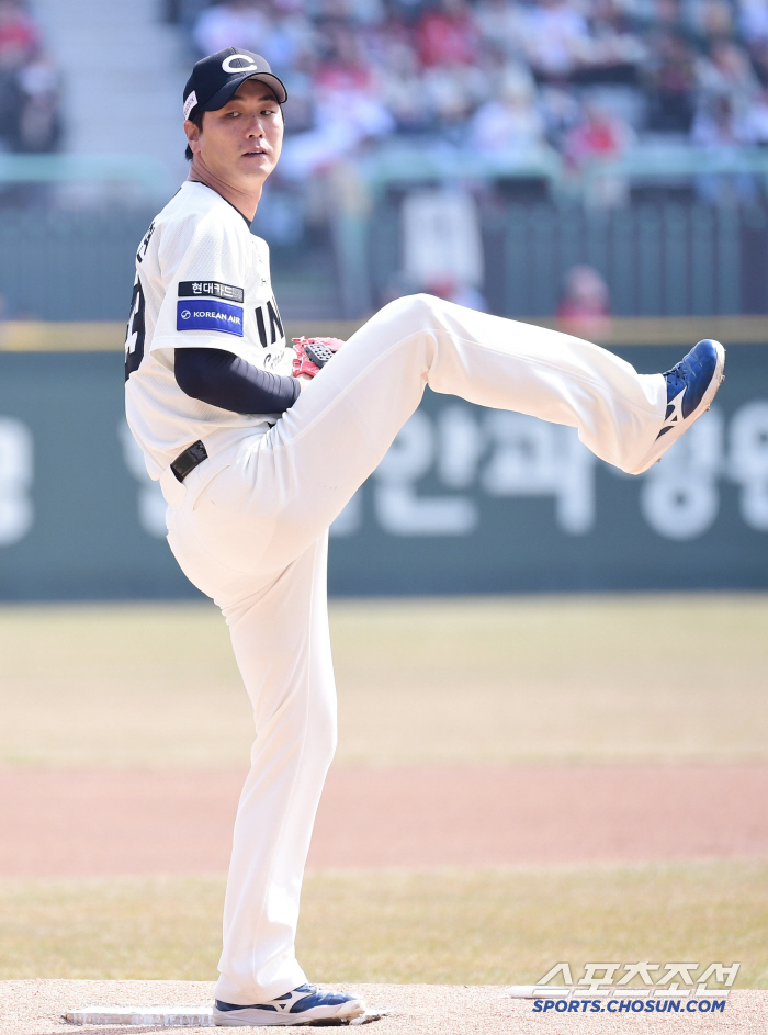김광현 묵직한 일침 "ABS 보고 던지면 그게 다트지 야구냐"