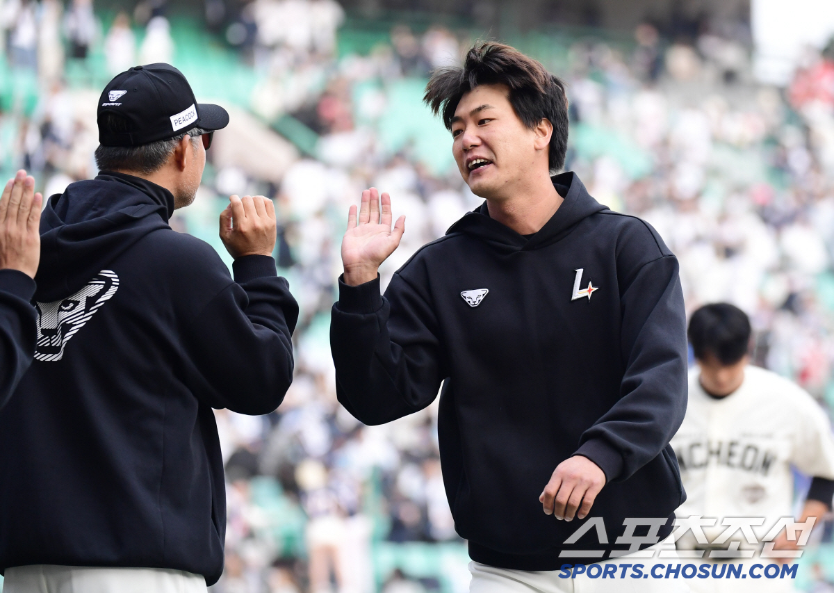 김광현 묵직한 일침 "ABS 보고 던지면 그게 다트지 야구냐"