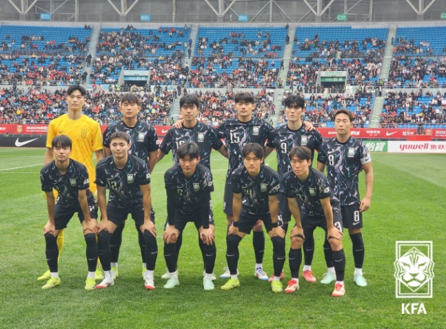 '이럴 수가' 대한민국, 베트남-중국 대참사...친선대회 1무 1패→우즈벡전 '유종의 미' 노려