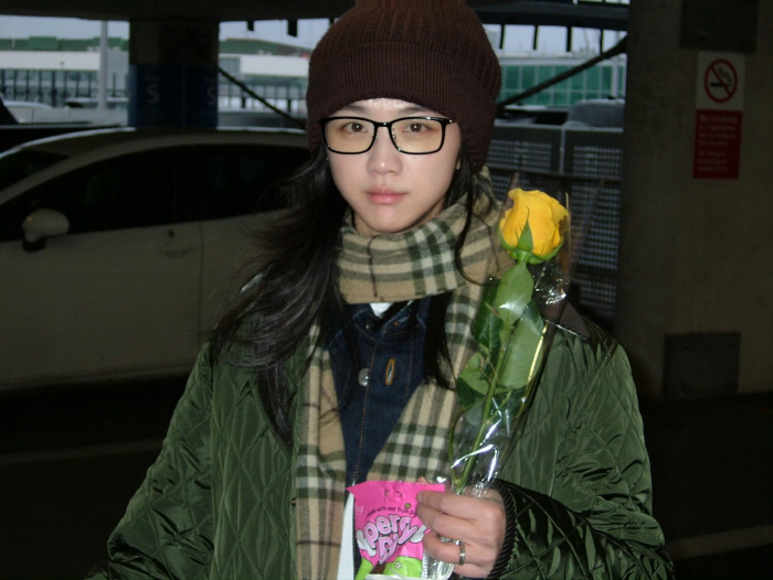 '46세' 탕웨이, 민낯 어떻길래.."고교생이라 해도 믿겠어" 반응 폭발