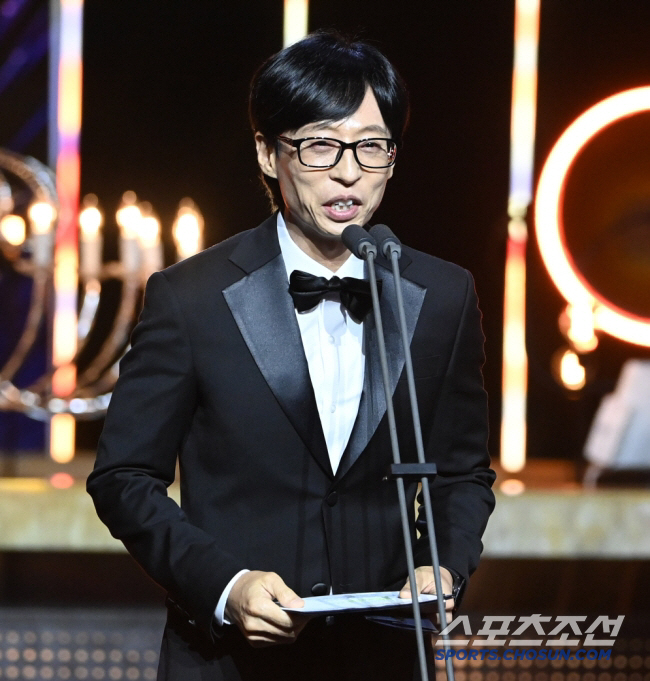 [공식] 유재석, 산불 피해에 5천만원 기부..누적액 10억5천만원