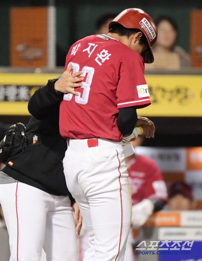 '특급 유망주' FA 한 시즌이 통째로 날아갔다? IL에서 사라진 부상자…