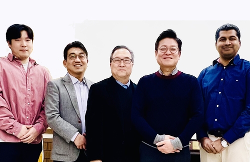약용 참거머리에서 슈퍼박테리아에 대응할 항균 물질 발굴
