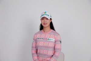 KLPGA 권서연, 골프웨어 브랜드 크리브나인과 후원 계약