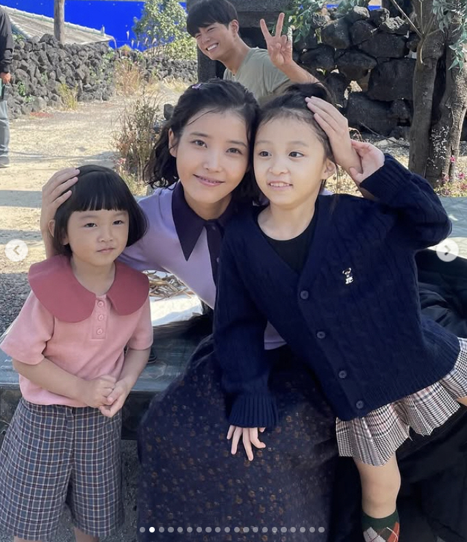 아이유, 故강명주 포옹 vs '학씨' 최대훈 째릿..'폭싹' 3막 대방출…