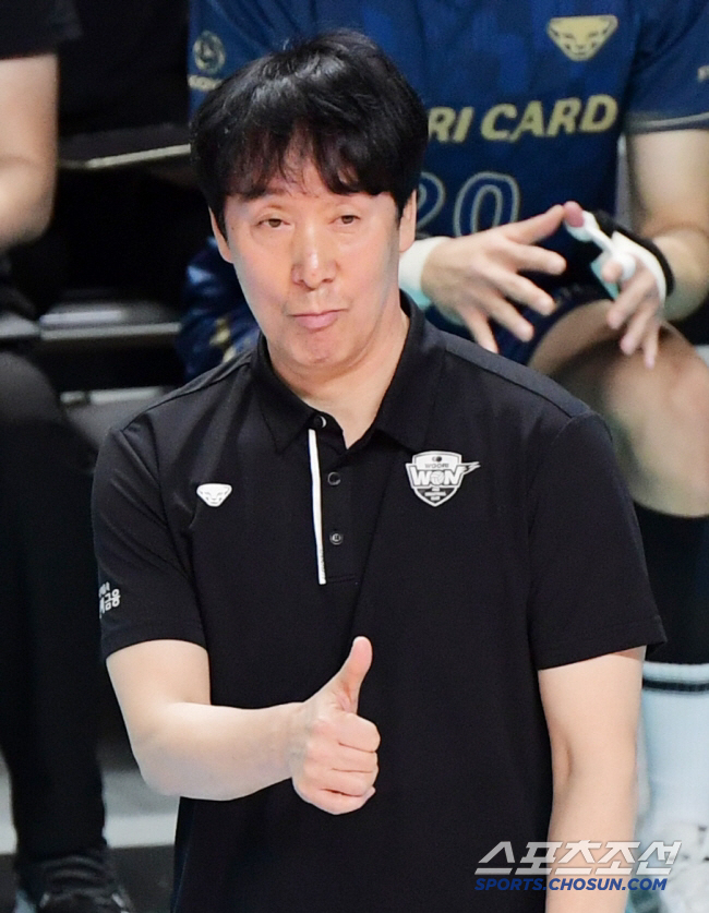 "강서브 못하면 배구 그만둬!" V리그 최다승+5번째 팀, '봄을 부르는…