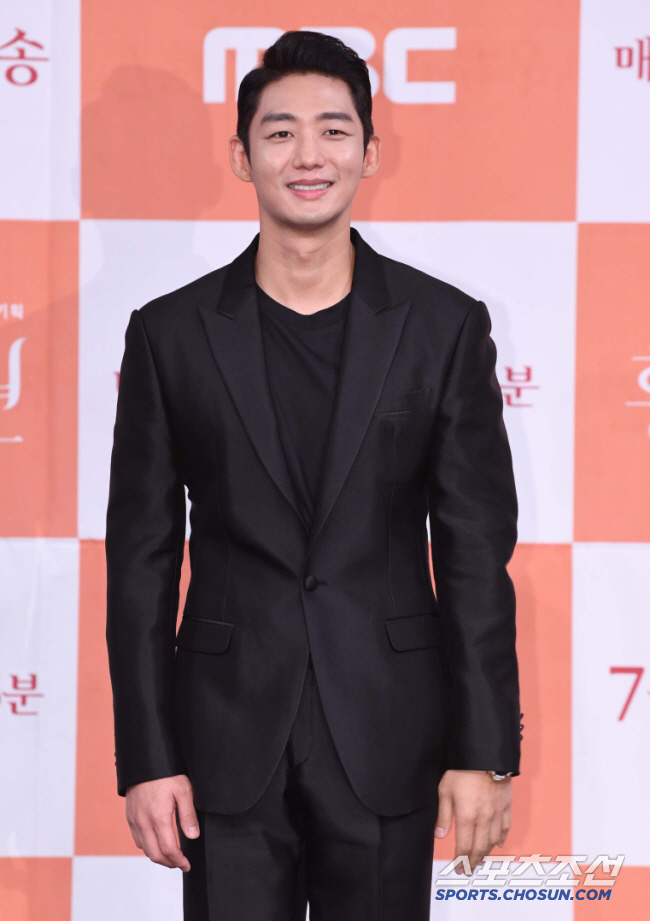 이태성, 연기 중단 후 中서 '이것'으로 새출발..1년에 3천호 100점…