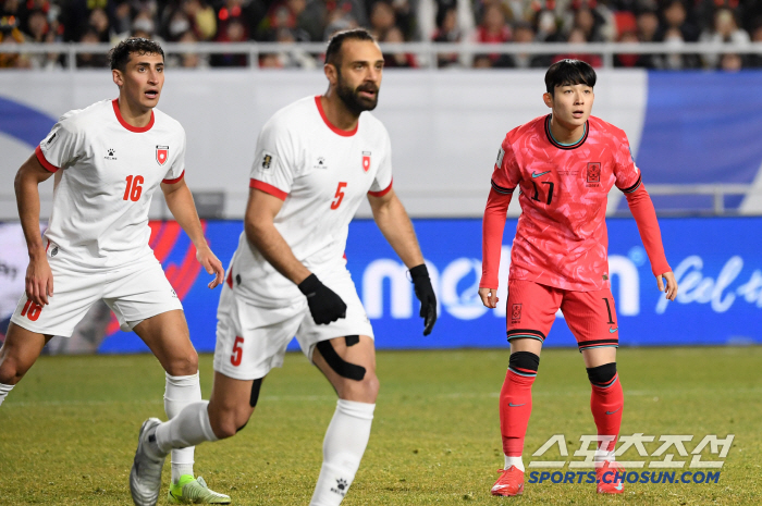 '韓 최고 유망주' 양민혁(18세, QPR) A매치 데뷔...차범근보다 …