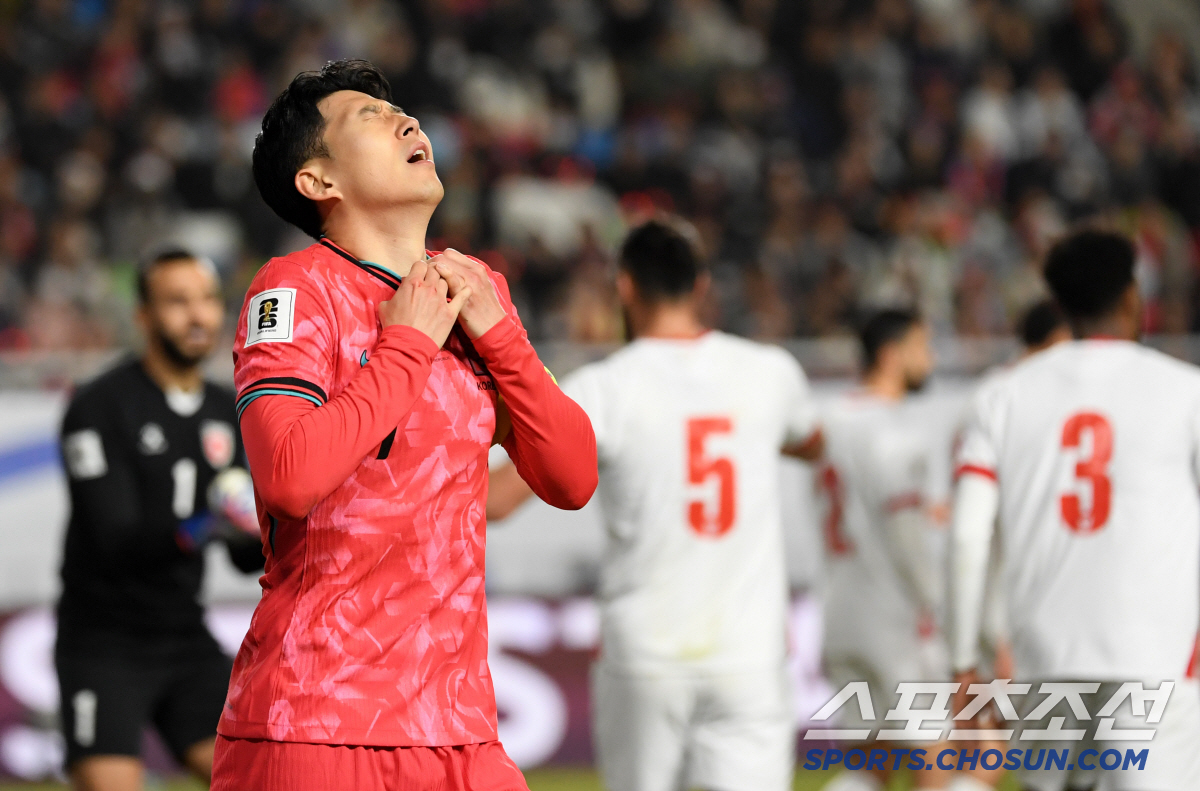 [현장인터뷰]'속상한' 캡틴 손흥민의 작심발언 "홈 부진? 홍명보호 원정…