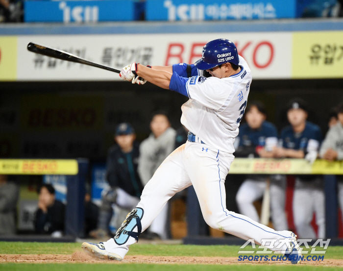'왕조시절'도 못해본 17년 만의 기록...팀타선 자체가 레전드, '충격…