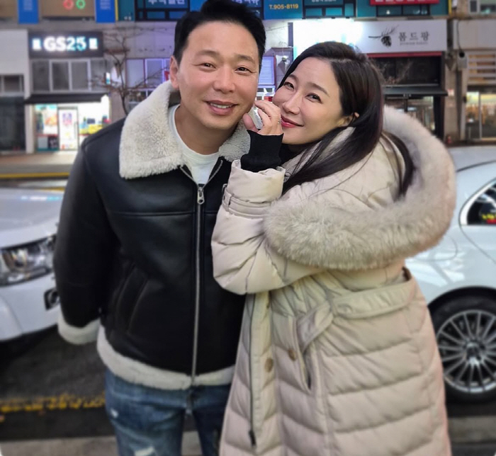 김하영, 올가을 결혼..'복면가왕'으로 인연 맺어 (퍼펙트라이프)