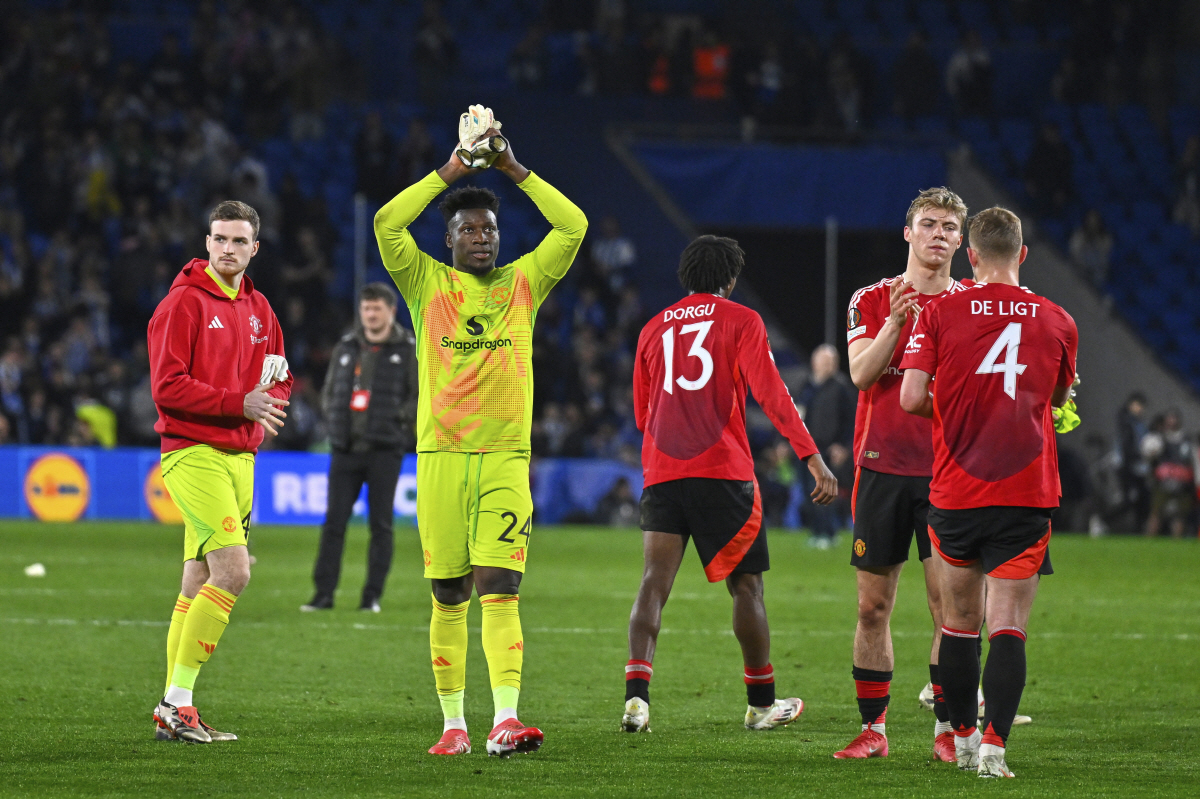 '사우디 안 가고 맨유 남을래' 800억짜리 수문장 '이적 거부'…202…