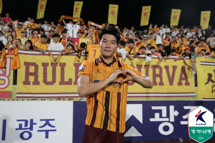 [단독]한숨 돌린 이정효…광주 핵심MF 박태준, 입대 미루고 사우디 간다…