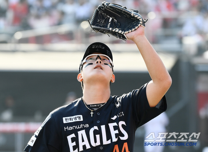 한화 새 마무리 158km 김서현, '달감독 4경기만에 충격 결정' ER…