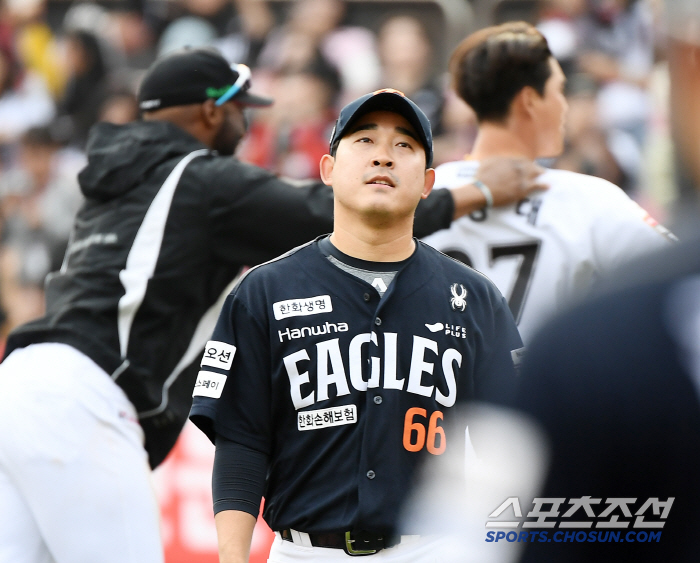 겨우 4경기만에 갑자기가 아니었다. 달감독의 마음엔 이미 클로저 김서현이…