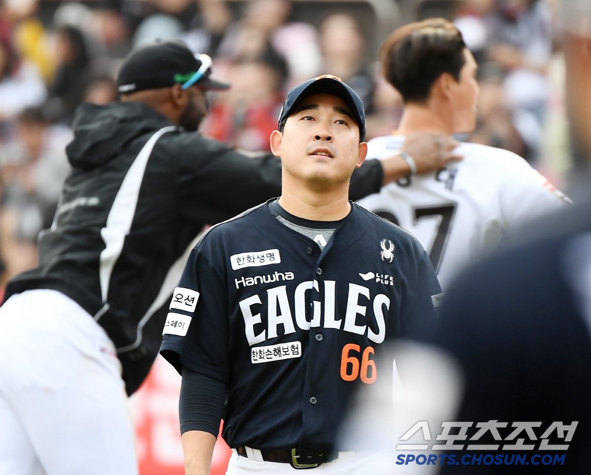 겨우 4경기만에 갑자기가 아니었다. 달감독의 마음엔 이미 클로저 김서현이…