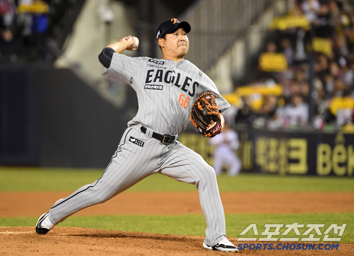 겨우 4경기만에 갑자기가 아니었다. 달감독의 마음엔 이미 클로저 김서현이…