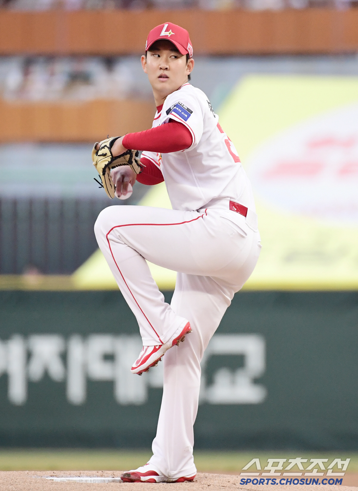 '4연투' 필승조 3명 다 쉰다! 1선발도, 4번타자도 없는 SSG의 여…