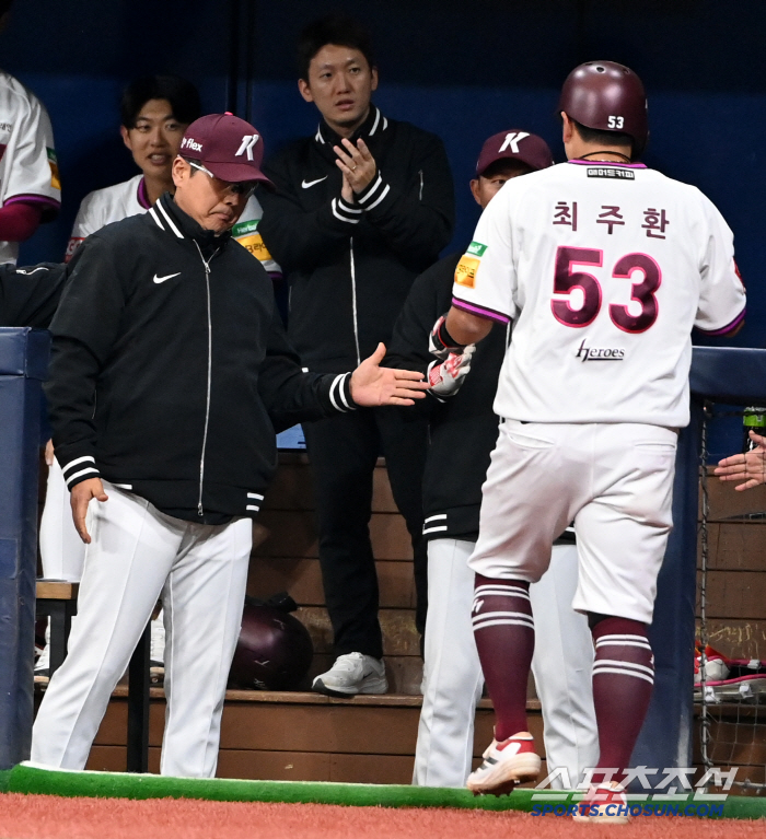 "그렇게 부진했던 건 처음이라" 올해는 푸이그, 카디네스만큼 무섭다...…