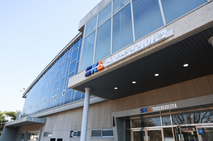 "우리는 여기서 희망을 키웁니다" 스포츠기업 꿈나무들의 성지가 된 스포츠…