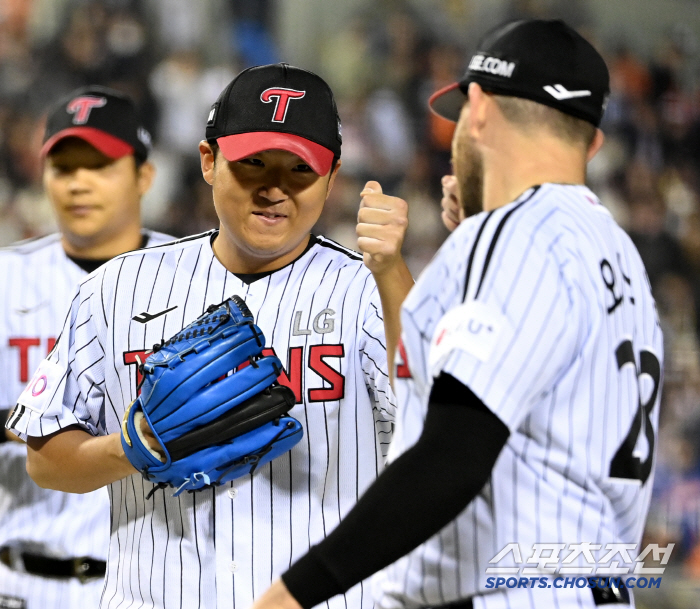 5선발 7이닝 무실점→베테랑 결승타→FA 세이브. 완벽한 개막 5연승 염…