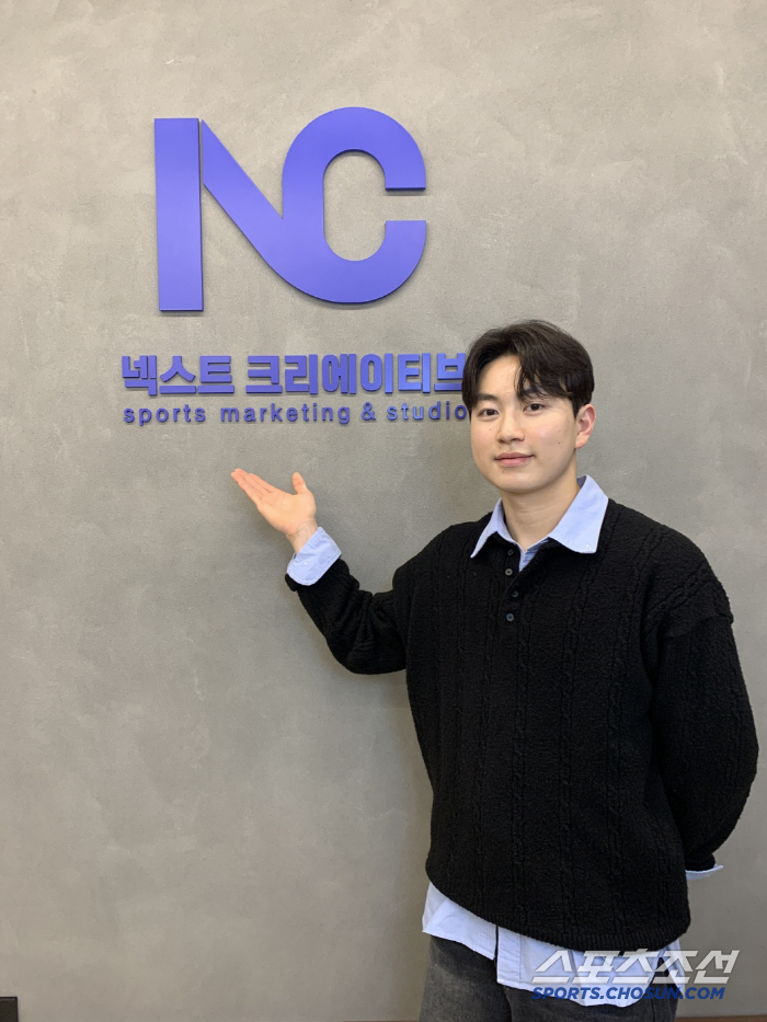 '스쿼시 몬스터'나주영,넥스트크리에이티브와 계약...김민선X박지원과 한솥…