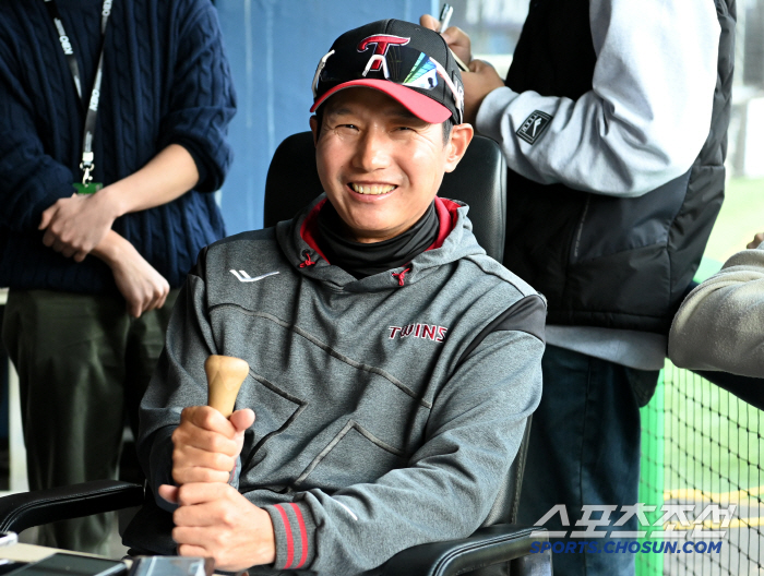 152km 손주영→150km 송승기. LG 2년 연속 5선발 '초대박'.…