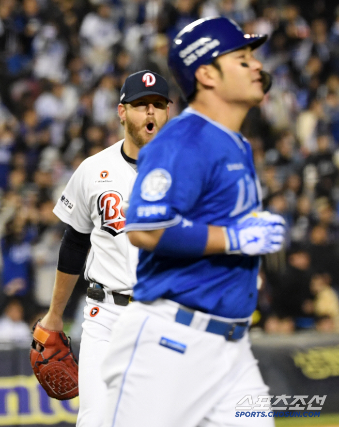 한국에 왜 왔냐고? 2점이면 이기니까! → 어빈 역투 두산, 2-0 삼성 제압! 삼성 3연패 수렁 [잠실 현장리뷰]