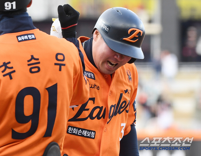 "바닥까지 컨디션이 떨어졌는데…" 선발 제외→대타 결승타, '2025 첫…