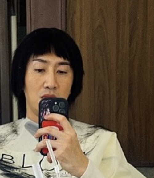 “홍진경인 줄” 모두 놀란 30대 男배우의 충격 변신