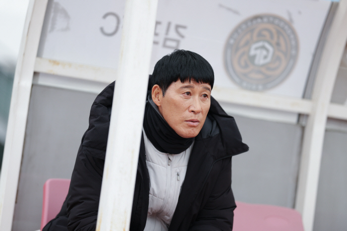 [현장인터뷰]고정운 김포 감독 "'졌잘싸' 가장 싫은 이야기, '데뷔골' 김결→키우고 싶다"