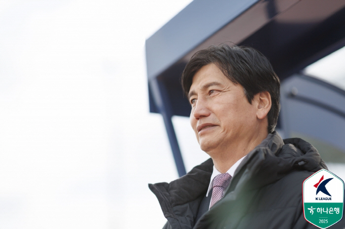 '용병술 성공' 정정용 감독 "이동경 투입, 전략적으로 접근했다"[현장 기자회견]