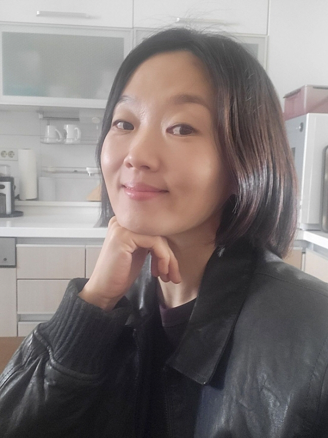[공식] 첫 의사役 도전 앞두고 SNS 오픈한 이봉련, ‘전공의생활’로 …